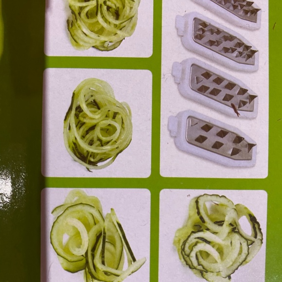 Vegetable soiralizer - Picture 2 of 4